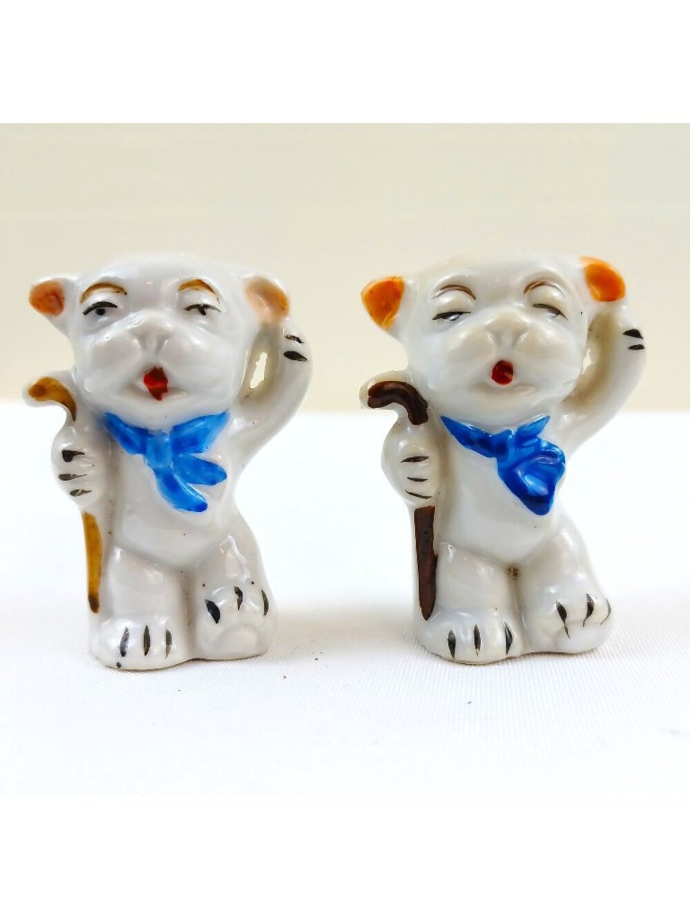 Vintage Anthropomorphic Dog Salt & Pepper Shakers Japan 2" Hand-Painted